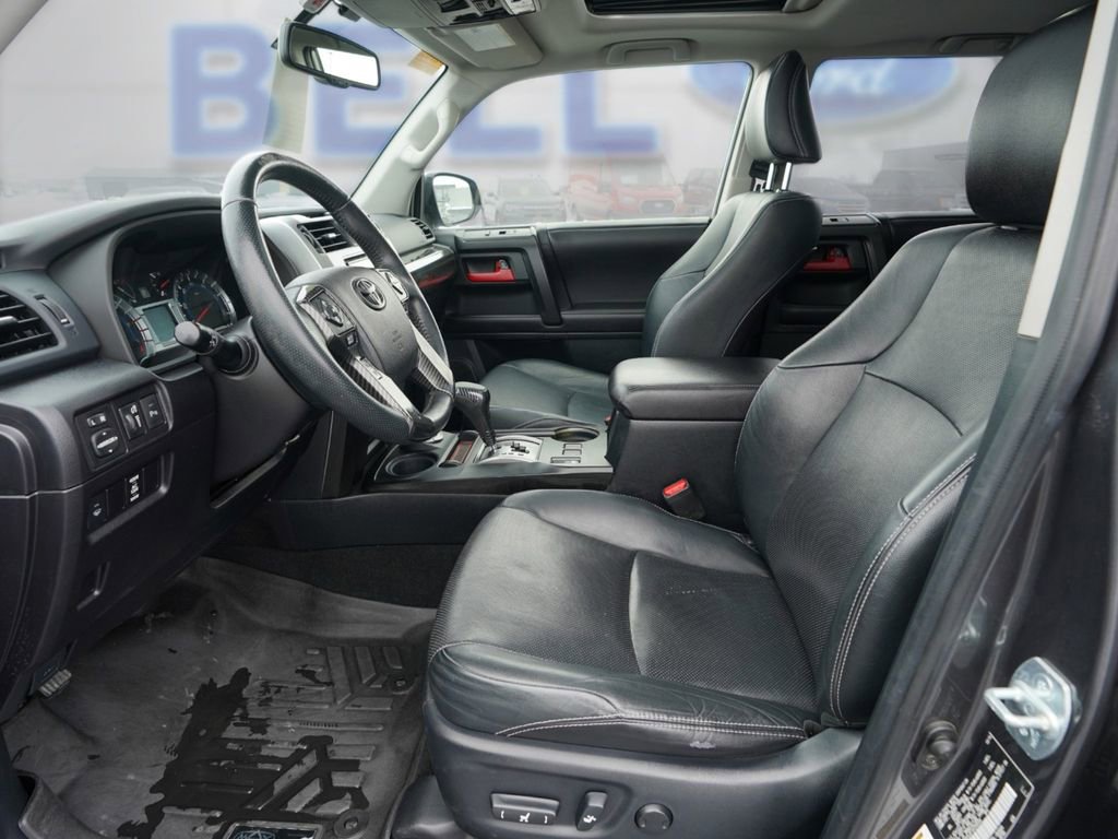 Used 2016 Toyota 4Runner Limited image 13