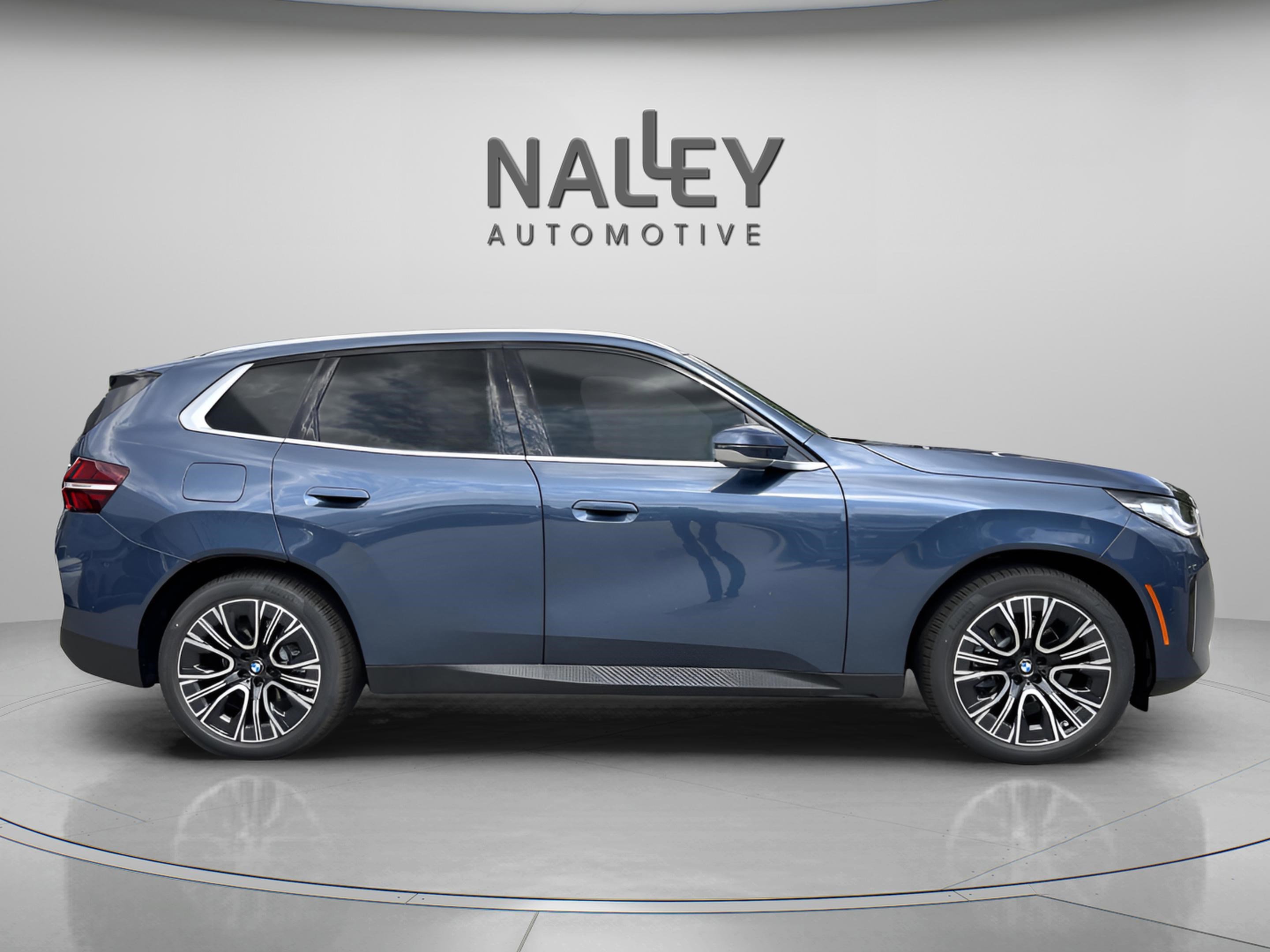 Used 2026 BMW X3 xDrive30 w/ Convenience Package image 5