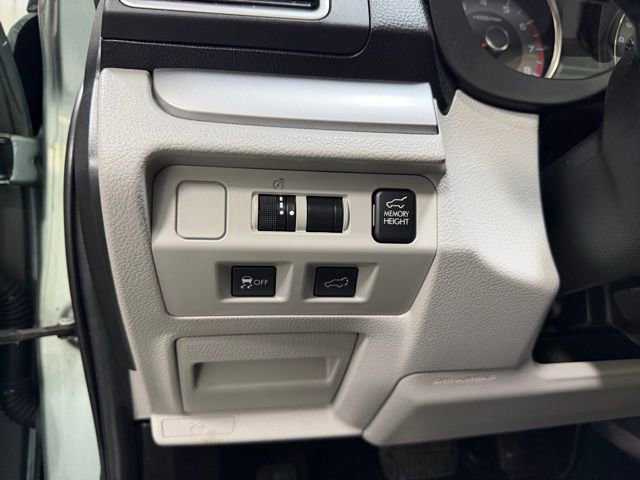 Used 2016 Subaru Forester 2.5i Limited AWD/4WD image 19