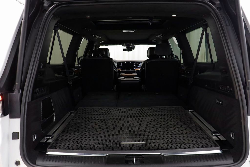 Used 2024 Jeep Grand Wagoneer L Series III image 19