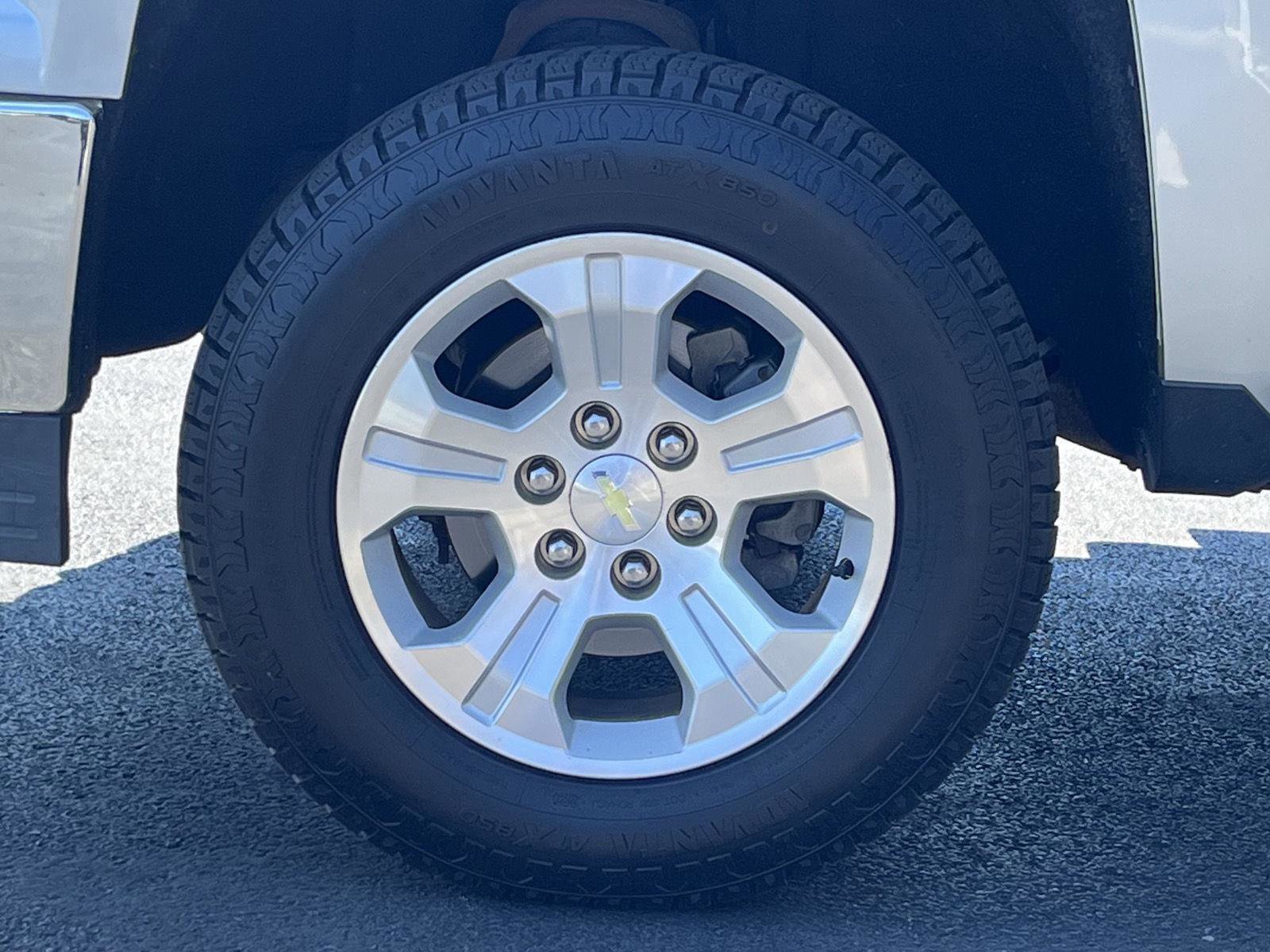 Used 2015 Chevrolet Silverado 1500 LT w/ All Star Edition AWD/4WD image 30