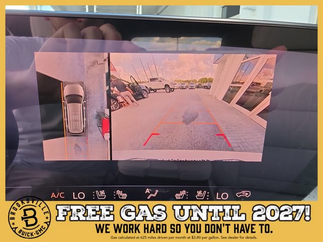New 2027 Buick Enclave Avenir w/ LPO, Floor Liner Package FWD image 22