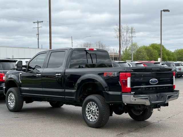 Used 2017 Ford F250 Lariat w/ Lariat Ultimate Package AWD/4WD image 48