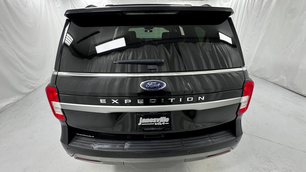 Used 2024 Ford Expedition Max XLT AWD/4WD image 4