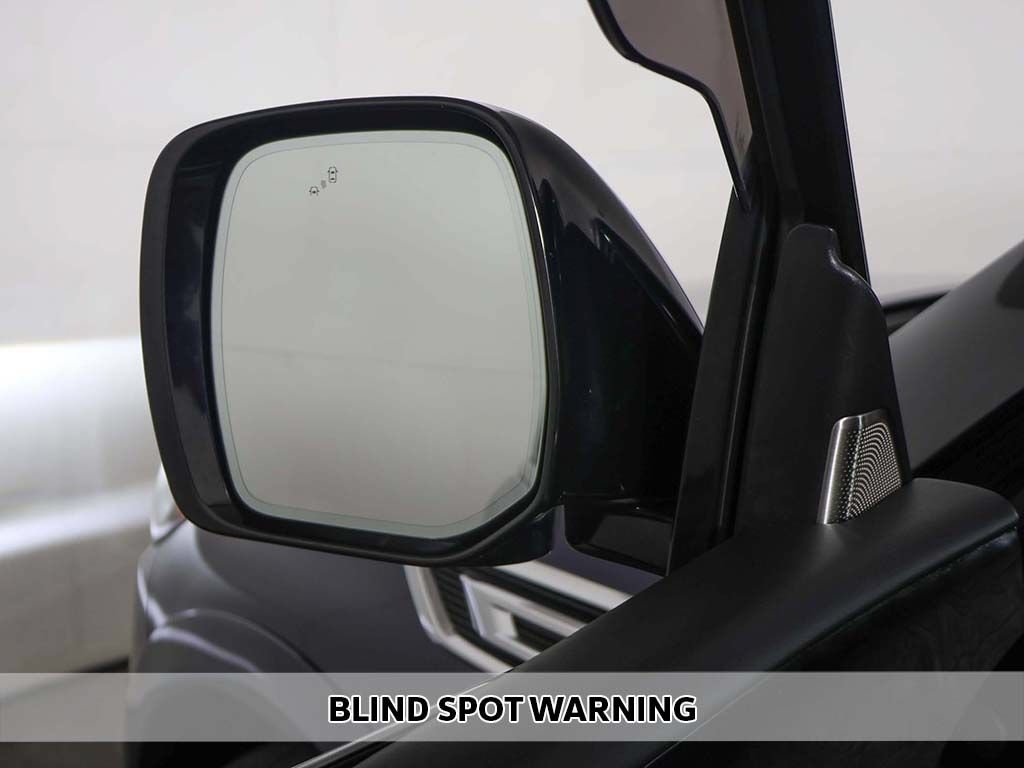 Used 2023 INFINITI QX80 Sensory w/ Cargo Package AWD/4WD image 9