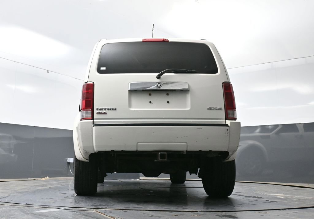 Used 2008 Dodge Nitro SLT w/ Sun & Wheels Group AWD/4WD image 31