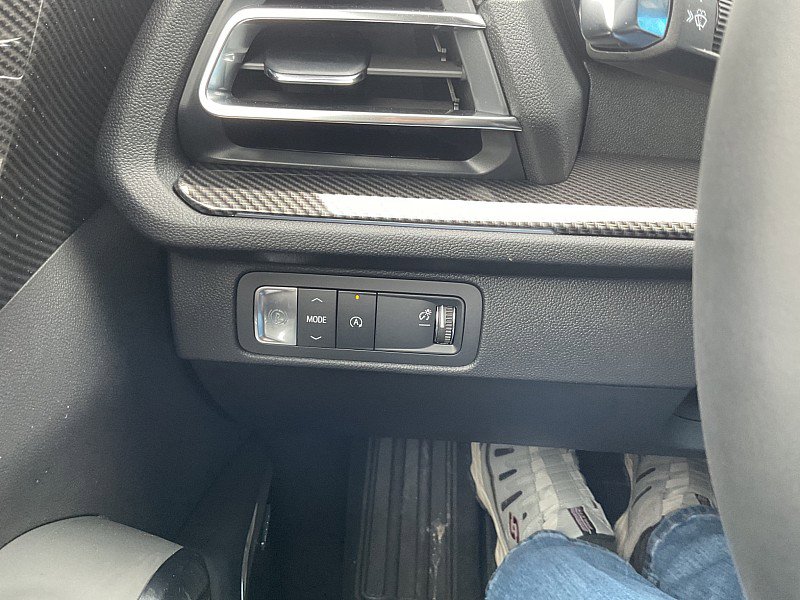 New 2026 Chevrolet Traverse High Country FWD image 26