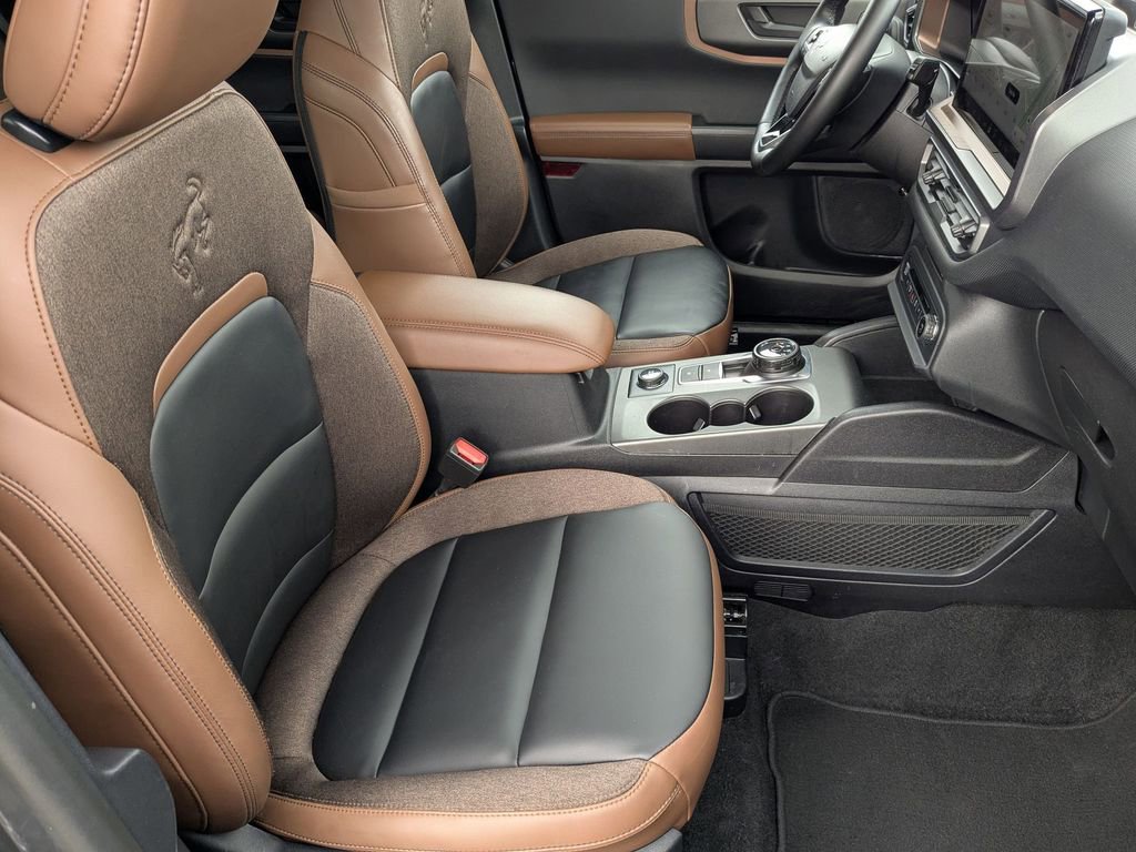 Used 2025 Ford Bronco Sport Outer Banks w/ Outer Banks Tech Package+ image 33