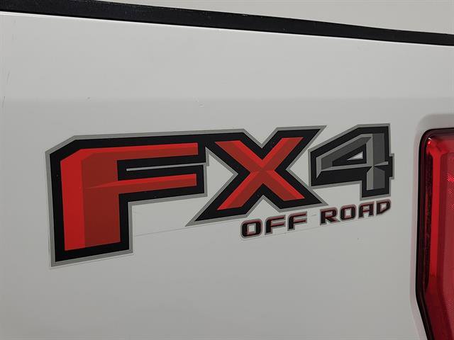 Used 2018 Ford F250 XLT w/ XLT Premium Package image 8