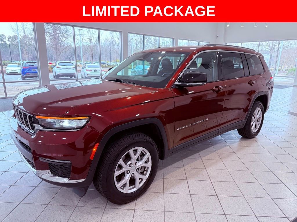 Used 2022 Jeep Grand Cherokee L Limited w/ Luxury Tech Group II image 3