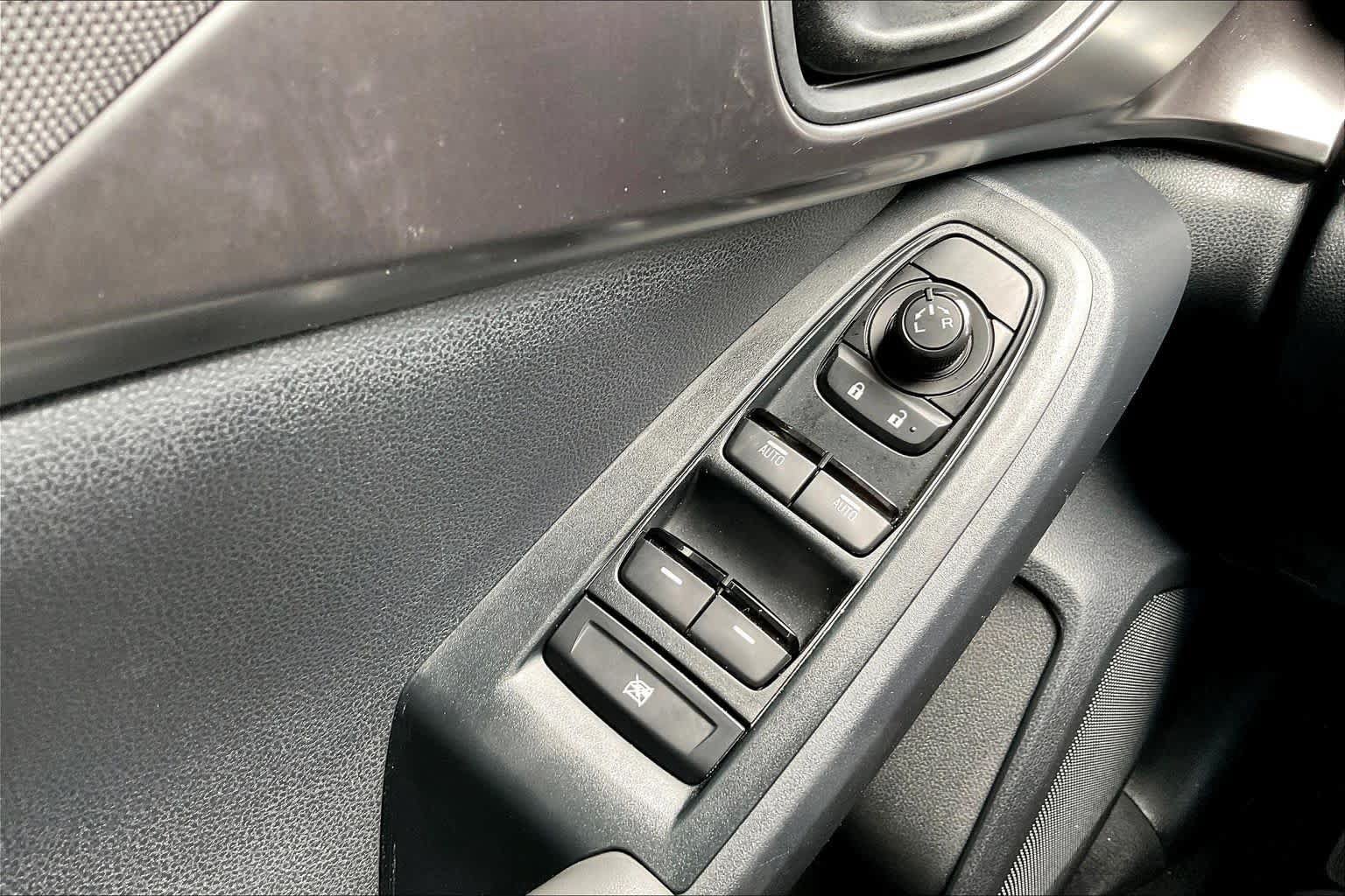 Used 2025 Subaru Impreza 2.0i AWD/4WD image 34