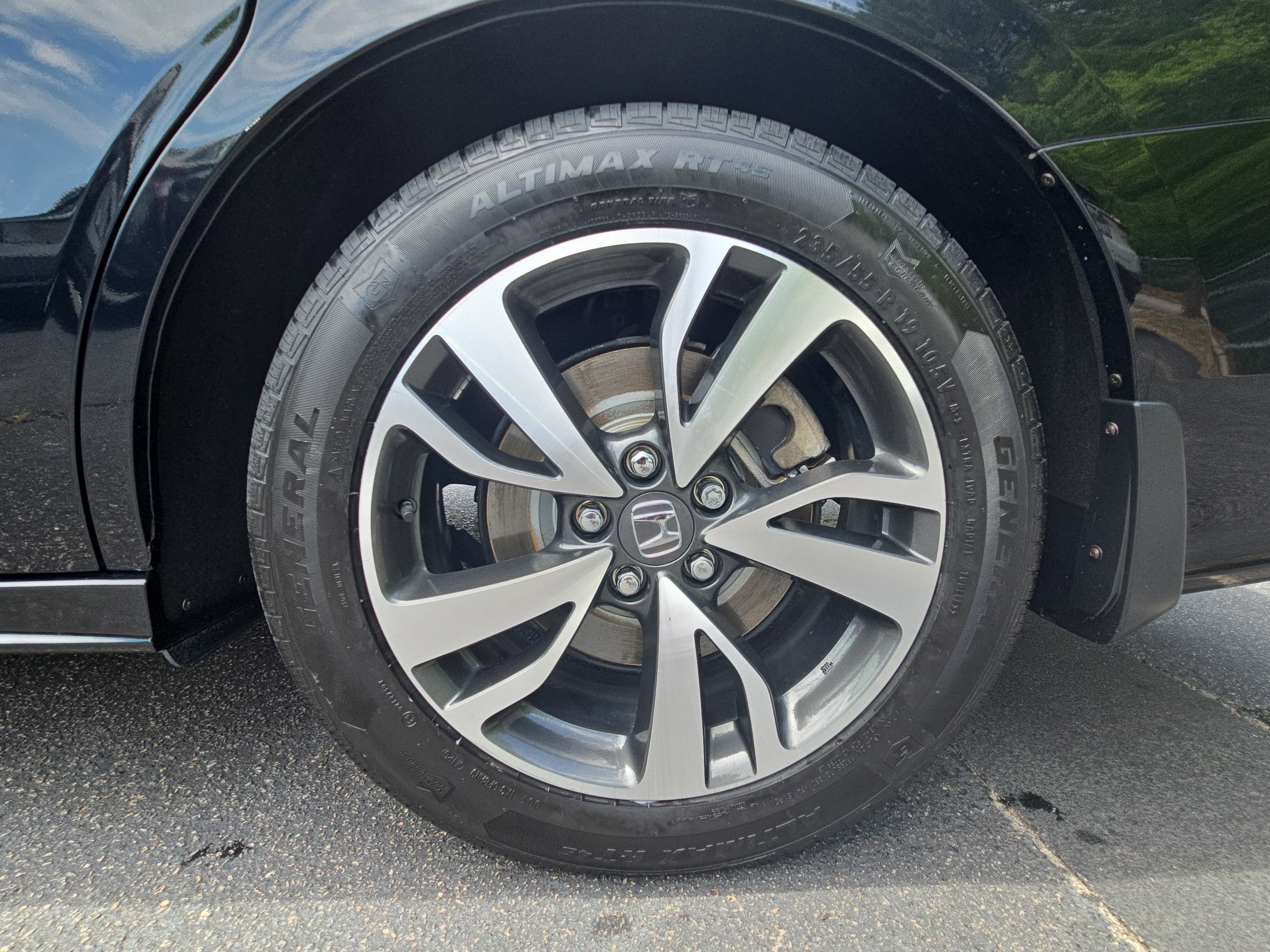 Used 2023 Honda Odyssey Touring image 34