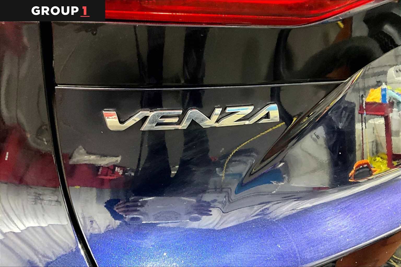 Certified 2021 Toyota Venza LE image 9