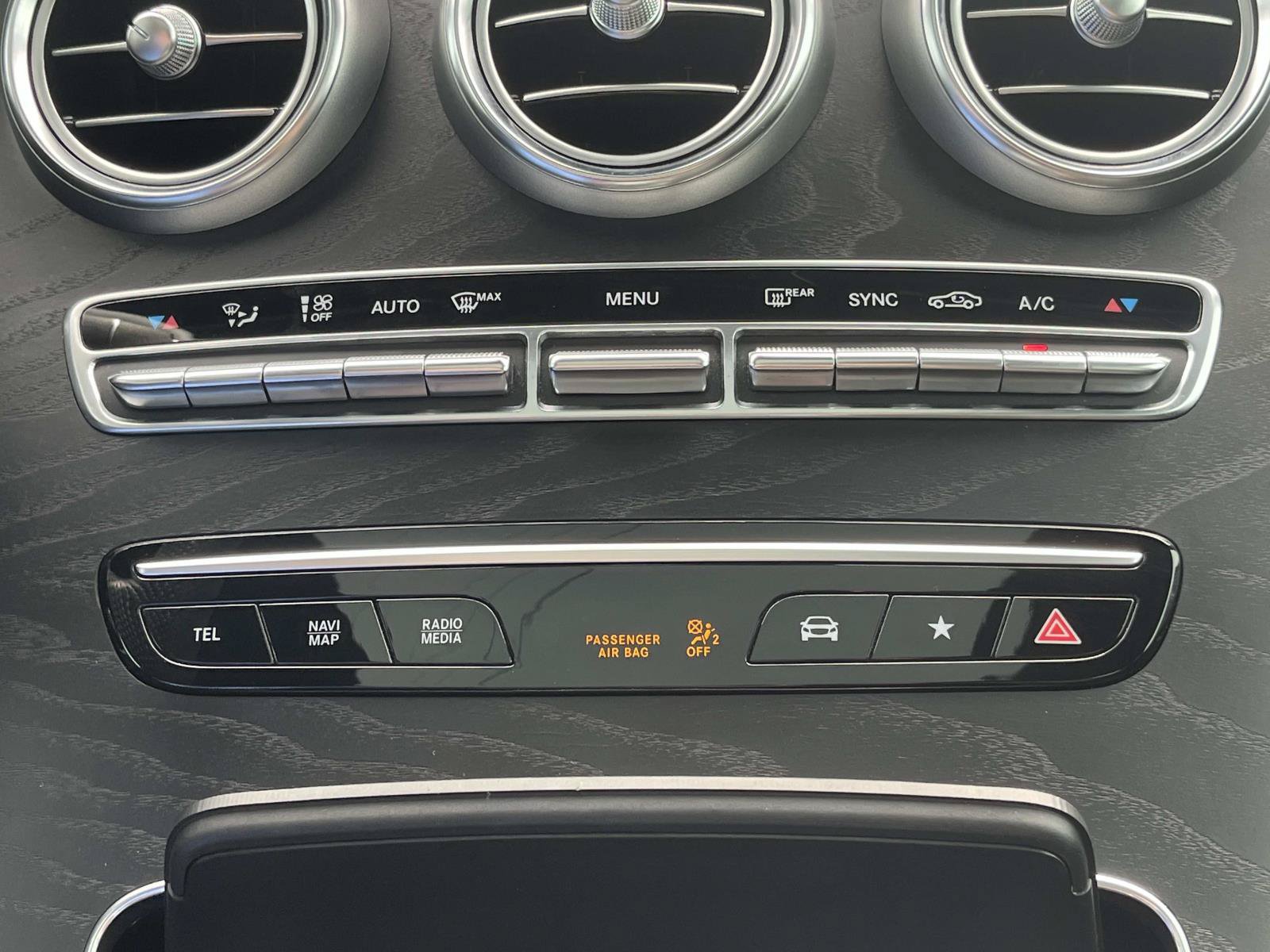 Certified 2022 Mercedes-Benz GLC 43 AMG 4MATIC image 35