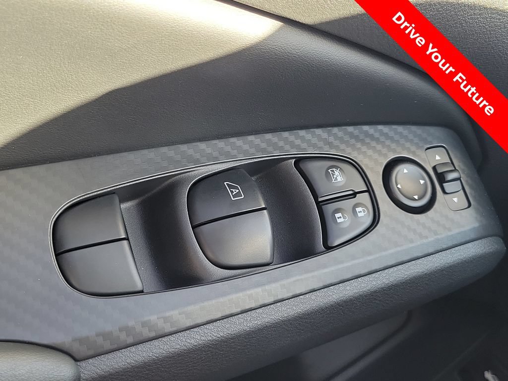 Certified 2025 Nissan Altima 2.5 S FWD image 18
