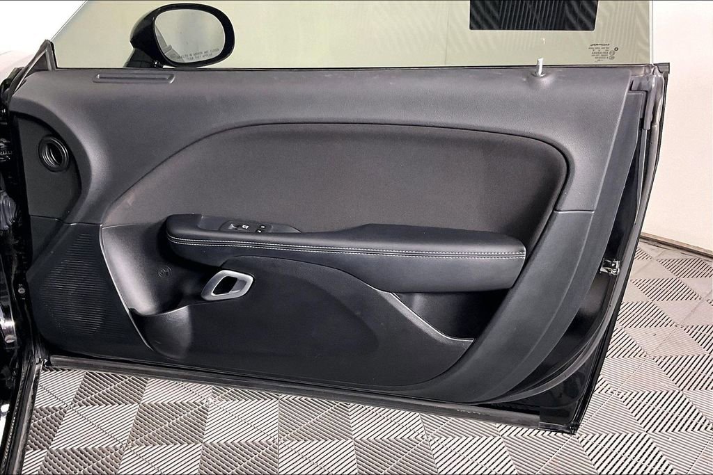 Used 2022 Dodge Challenger R/T w/ Blacktop Package image 24