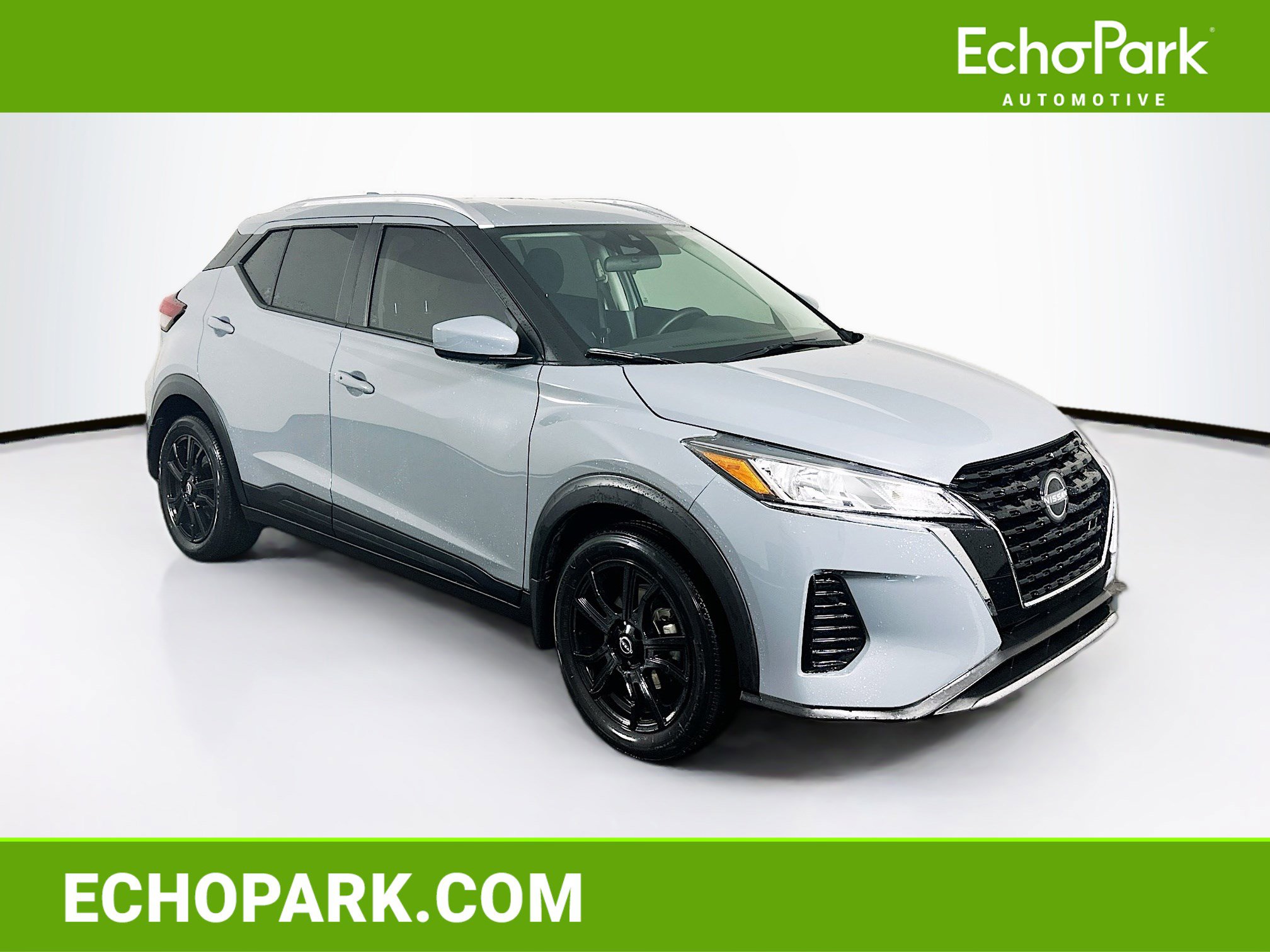 Used 2024 Nissan Kicks SV