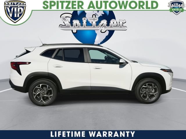 New 2026 Chevrolet Trax LT w/ LT Convenience Package FWD image 9