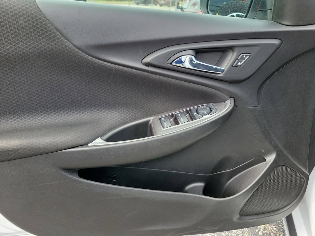 Used 2023 Chevrolet Malibu LT FWD image 18