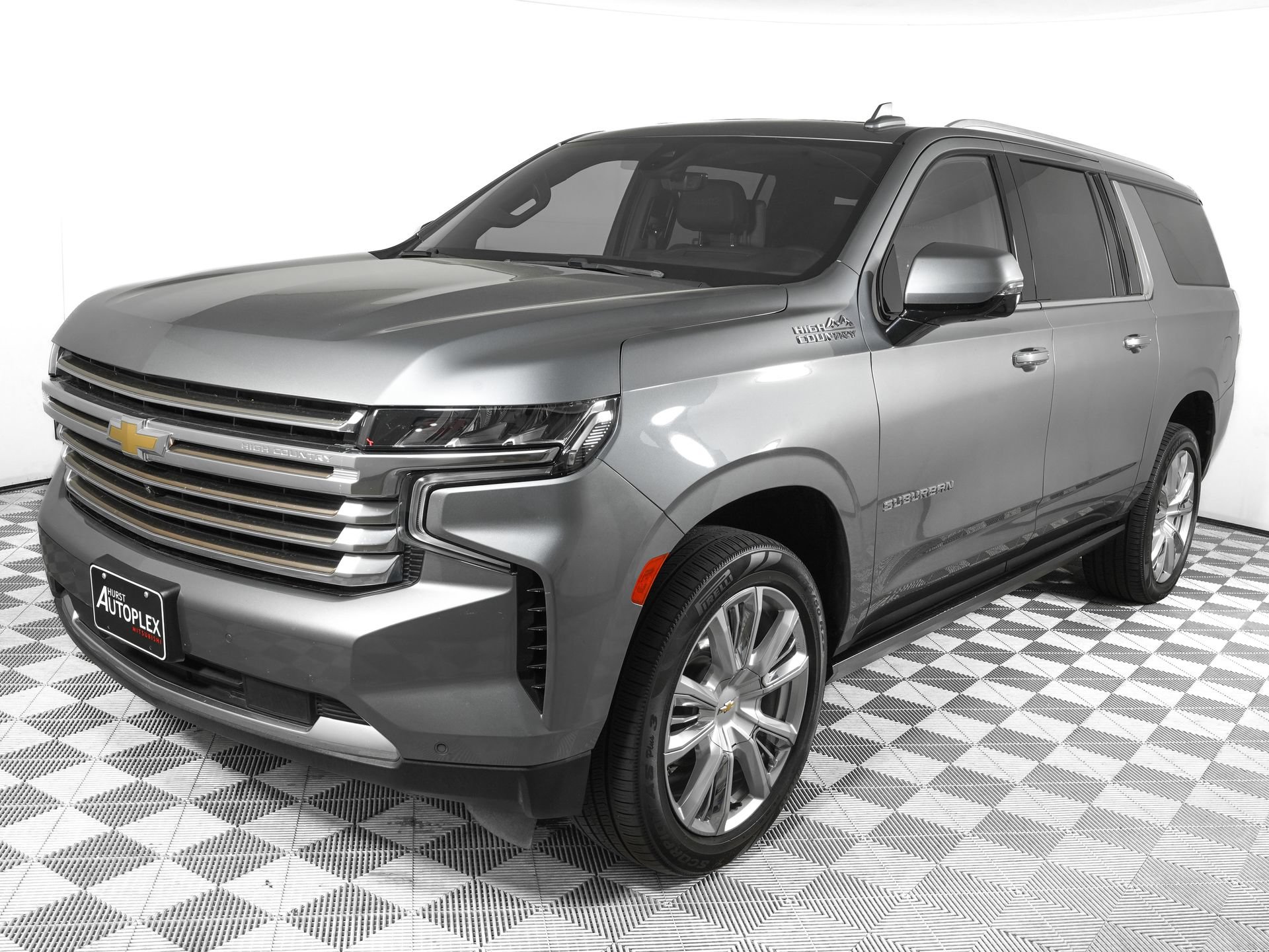 Used 2021 Chevrolet Suburban High Country AWD/4WD image 7