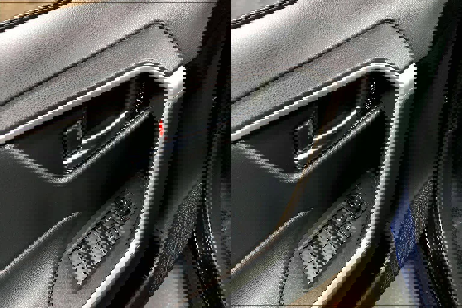 Used 2023 Toyota RAV4 XLE Premium image 35