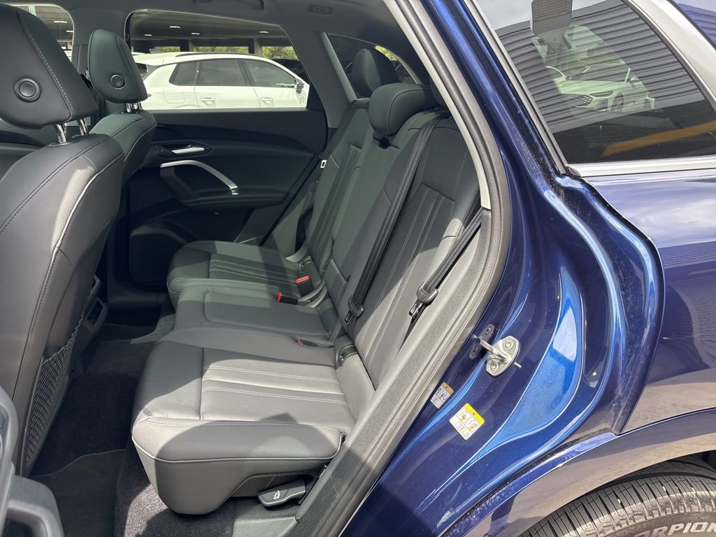 Certified 2025 Audi Q5 Premium w/ Convenience Package image 14