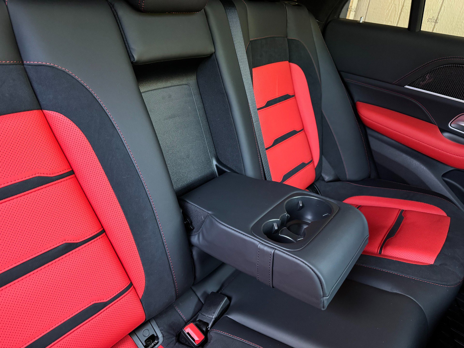 Used 2024 Mercedes-Benz GLE 63 AMG S image 38