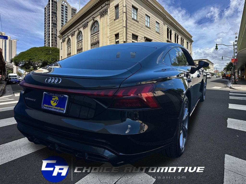 Used 2024 Audi e-tron GT Prestige w/ Prestige Package image 8