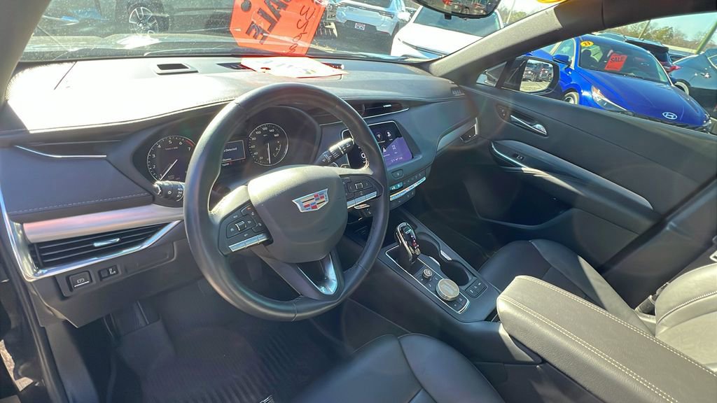 Used 2023 Cadillac XT4 Premium Luxury w/ Enhanced Visibility Package image 24