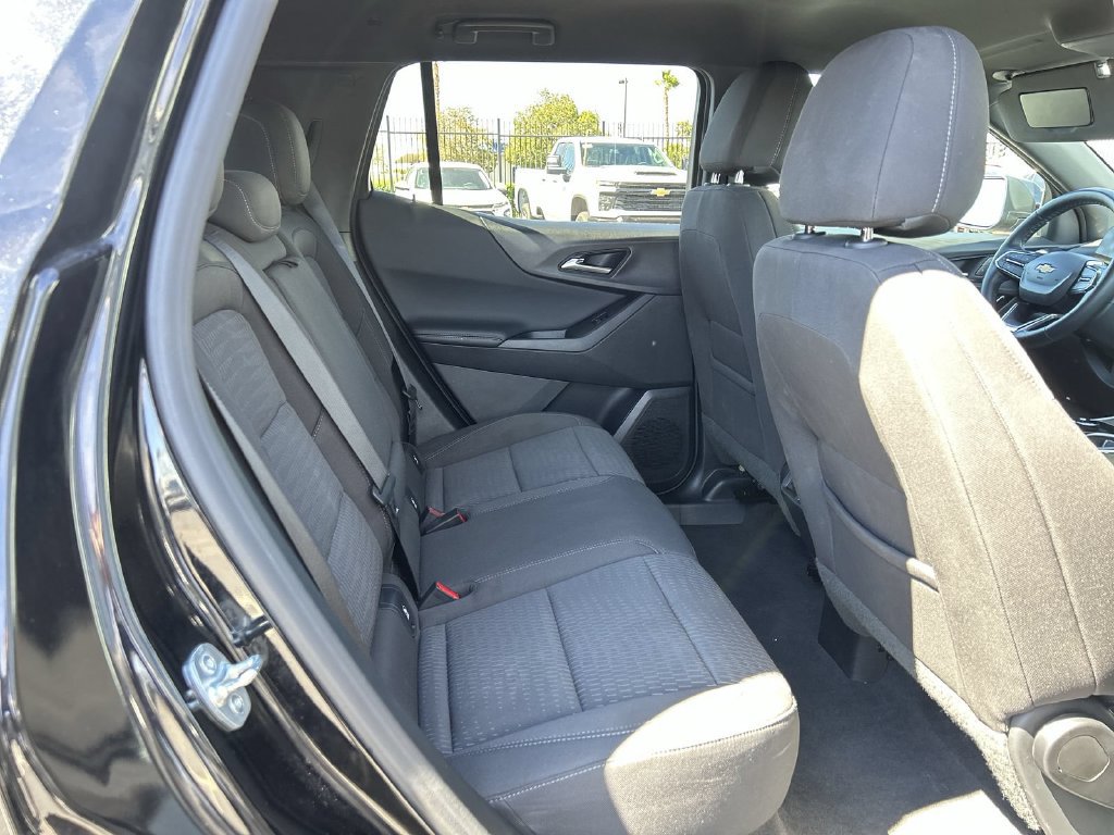 Certified 2026 Chevrolet Equinox LT FWD image 25