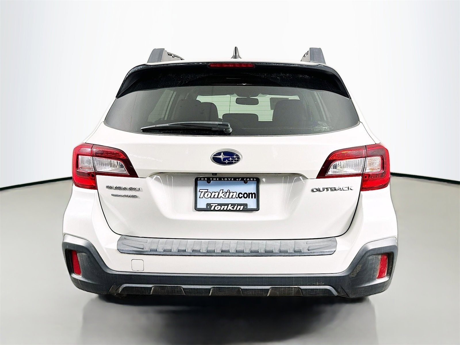 Used 2018 Subaru Outback 2.5i Limited image 7