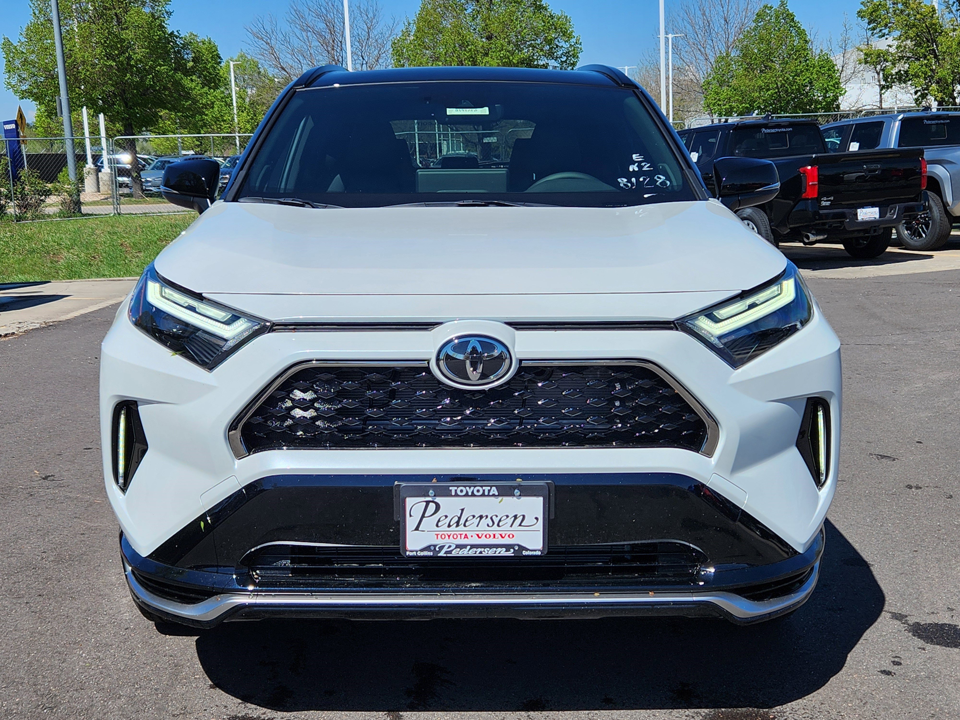 New 2025 Toyota RAV4 XSE w/ Weather Package AWD/4WD image 5