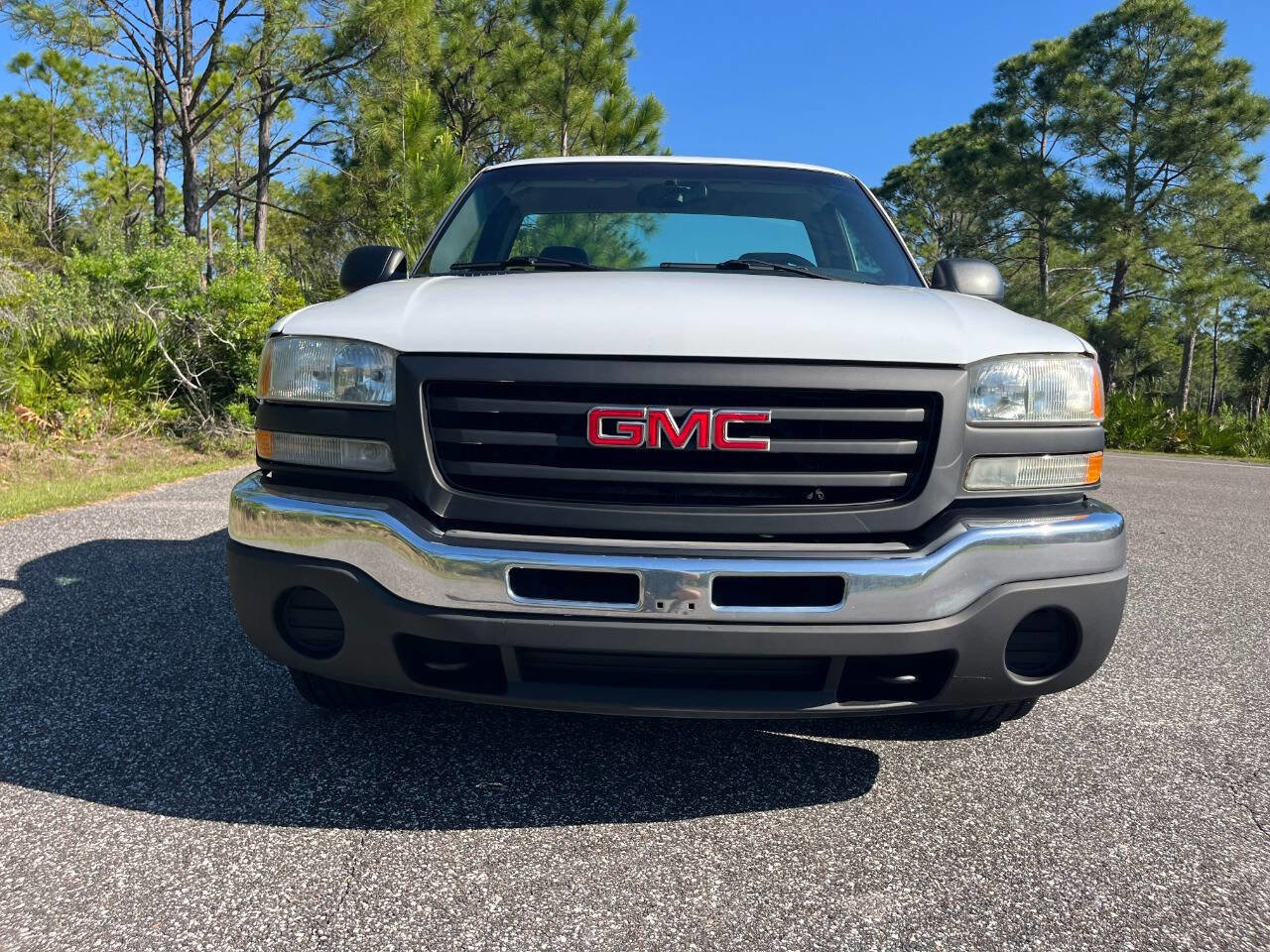 Used 2006 GMC Sierra 1500 W/T RWD image 9