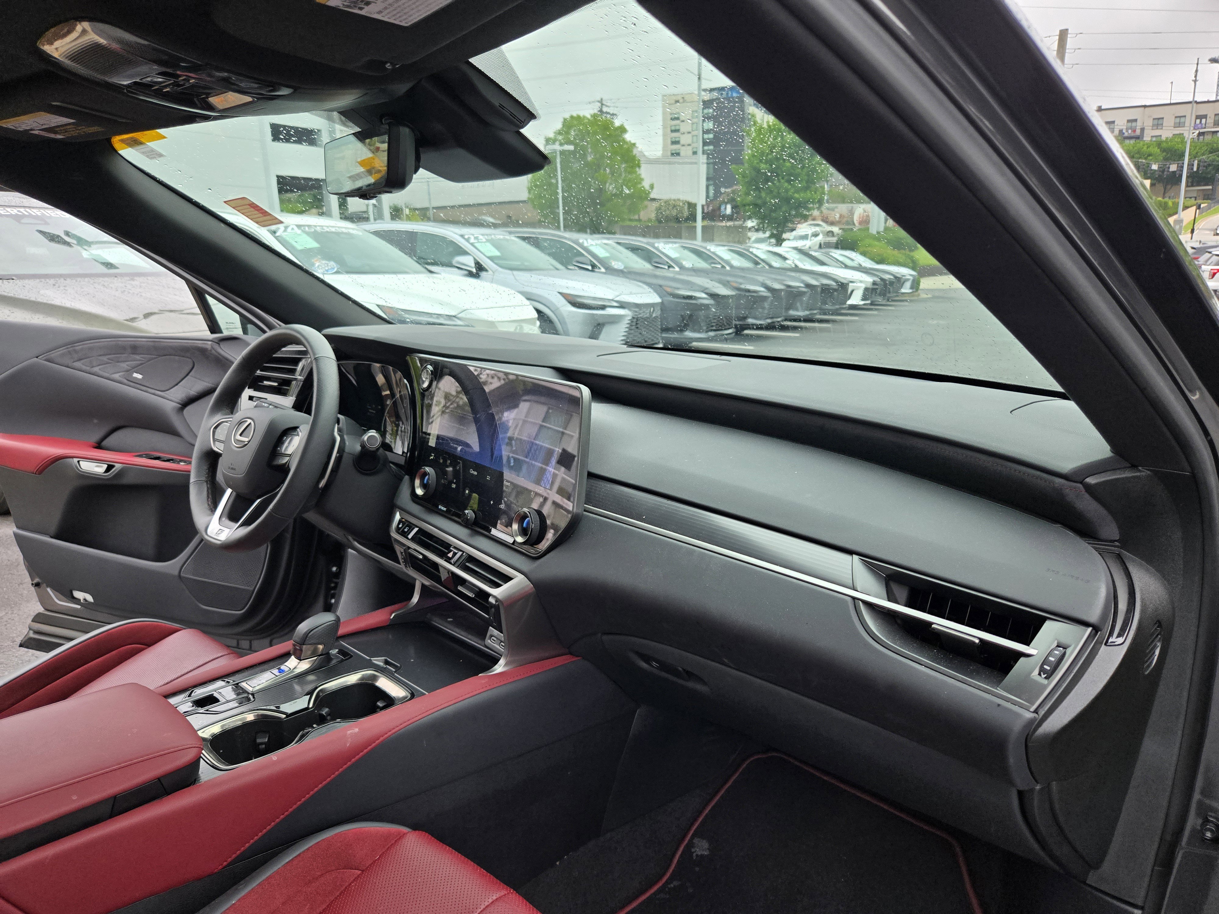 Used 2025 Lexus RX 500h F Sport w/ Convenience Package AWD/4WD image 30