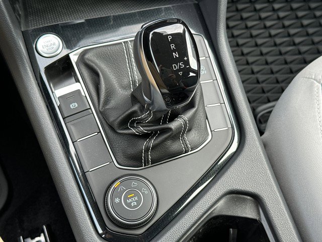 New 2025 Volkswagen Taos S image 43