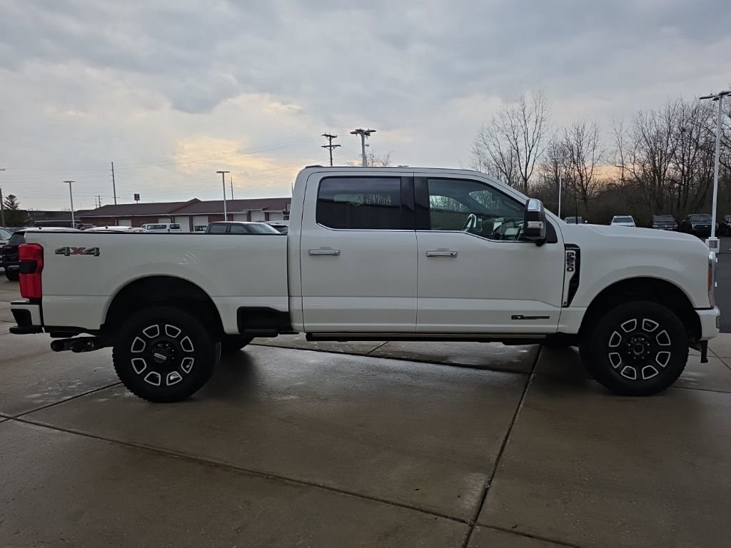 Used 2023 Ford F250 Platinum image 5