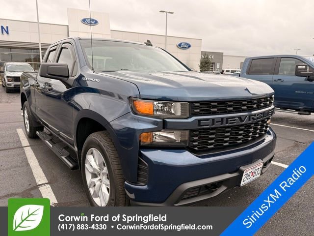 Used 2019 Chevrolet Silverado 1500 Custom w/ Infotainment Package image 3
