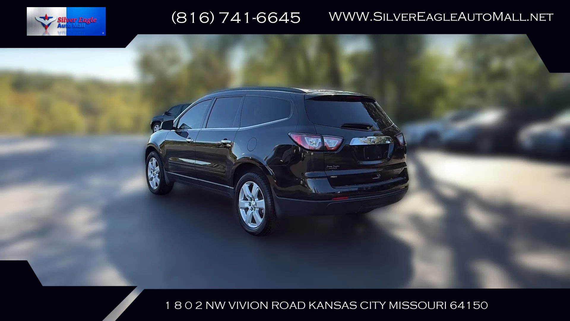 Used 2016 Chevrolet Traverse LT w/ Style and Technology Package AWD/4WD image 3