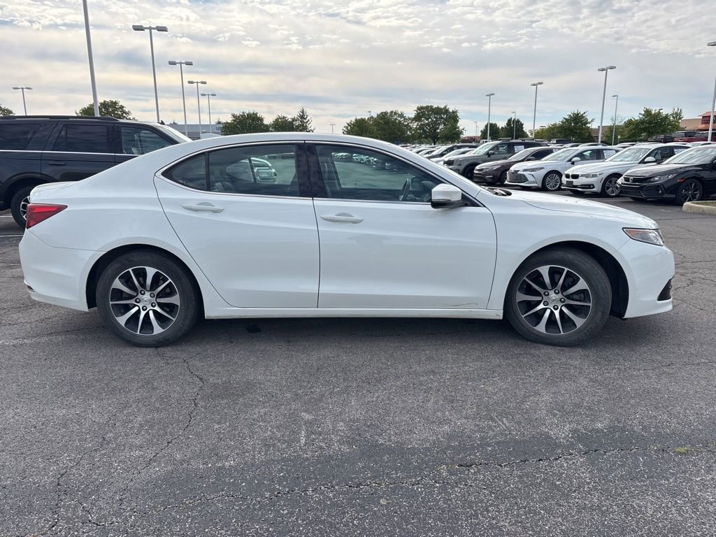Used 2017 Acura TLX FWD image 10