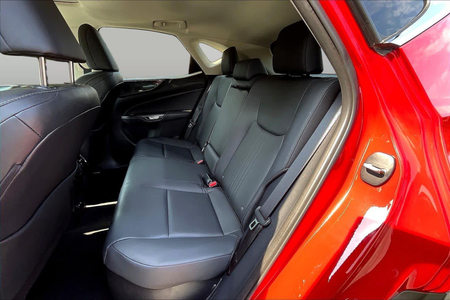 Used 2025 Lexus NX 350h AWD w/ Cold Area Package image 37