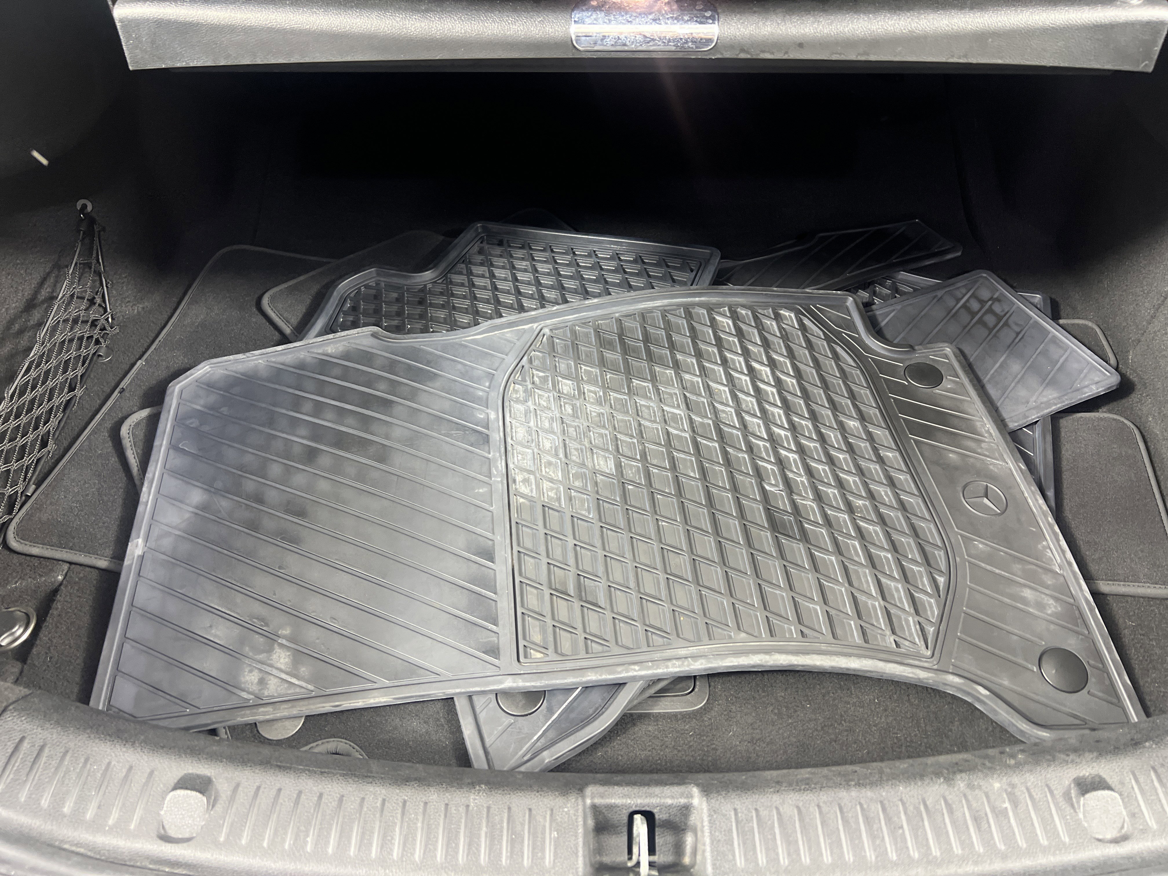 Used 2017 Mercedes-Benz E 300 4MATIC image 20