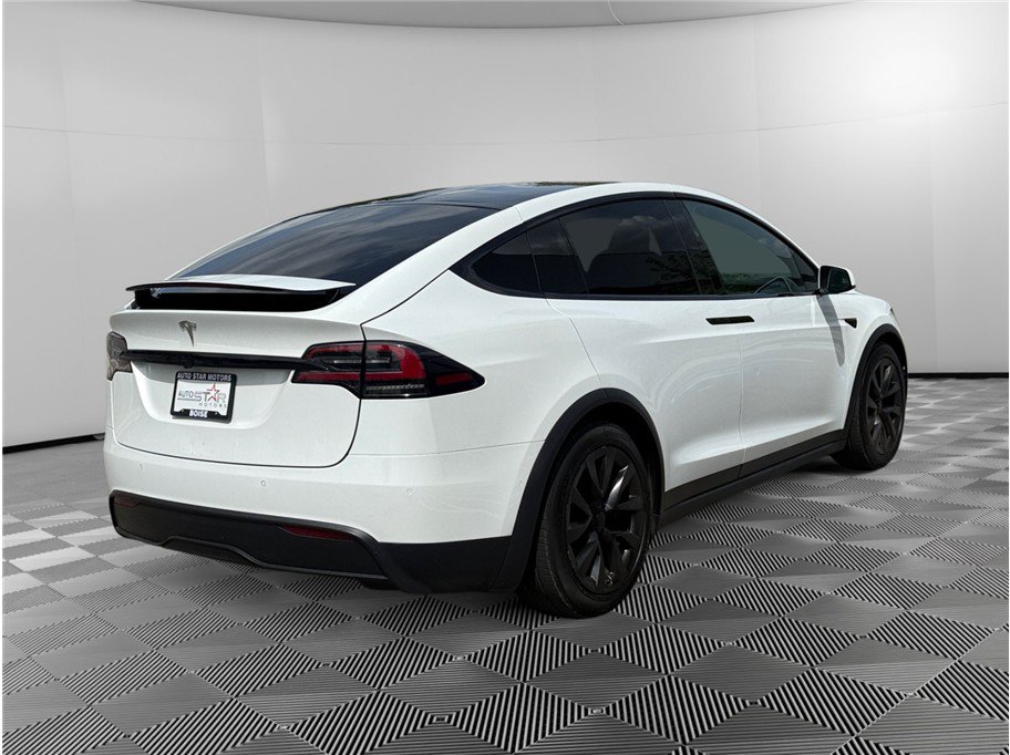 Used 2022 Tesla Model X AWD/4WD image 5