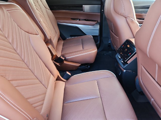 New 2026 Cadillac Vistiq Sport AWD/4WD image 23