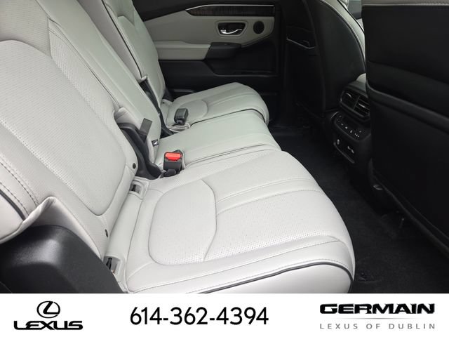 Used 2023 Honda Pilot Elite image 35
