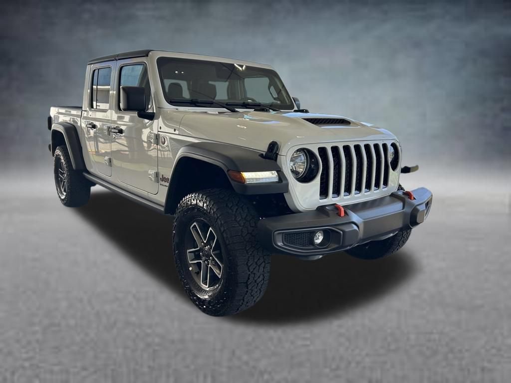 Used 2026 Jeep Gladiator Mojave AWD/4WD image 2