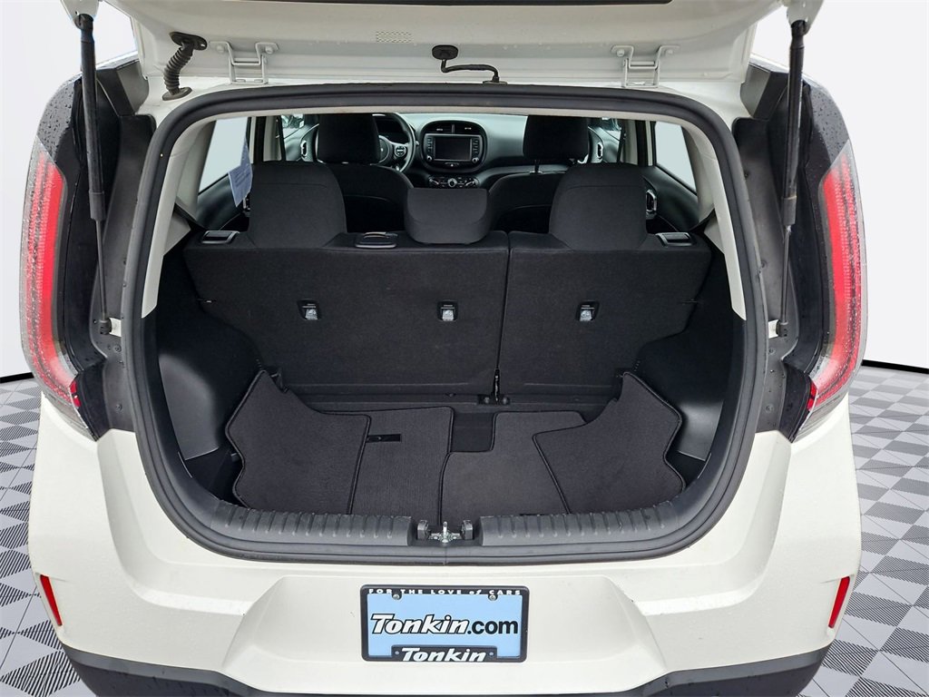 Used 2024 Kia Soul LX w/ Option Group 015 image 23