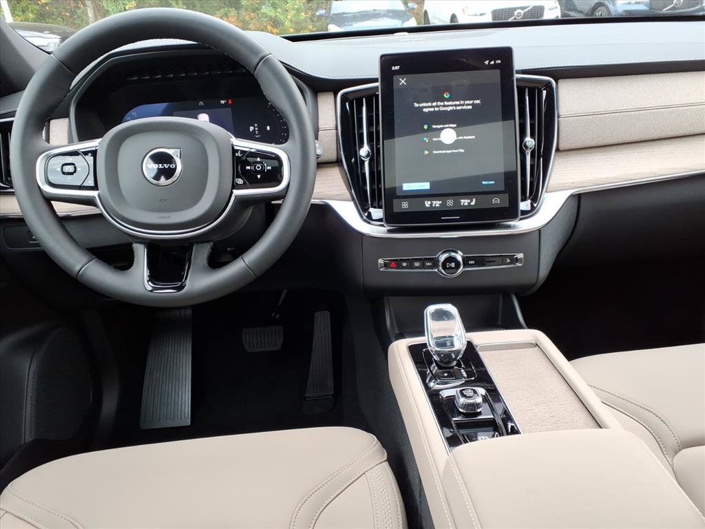 New 2026 Volvo XC90 B6 Plus w/ Protection Package Premier AWD/4WD image 9