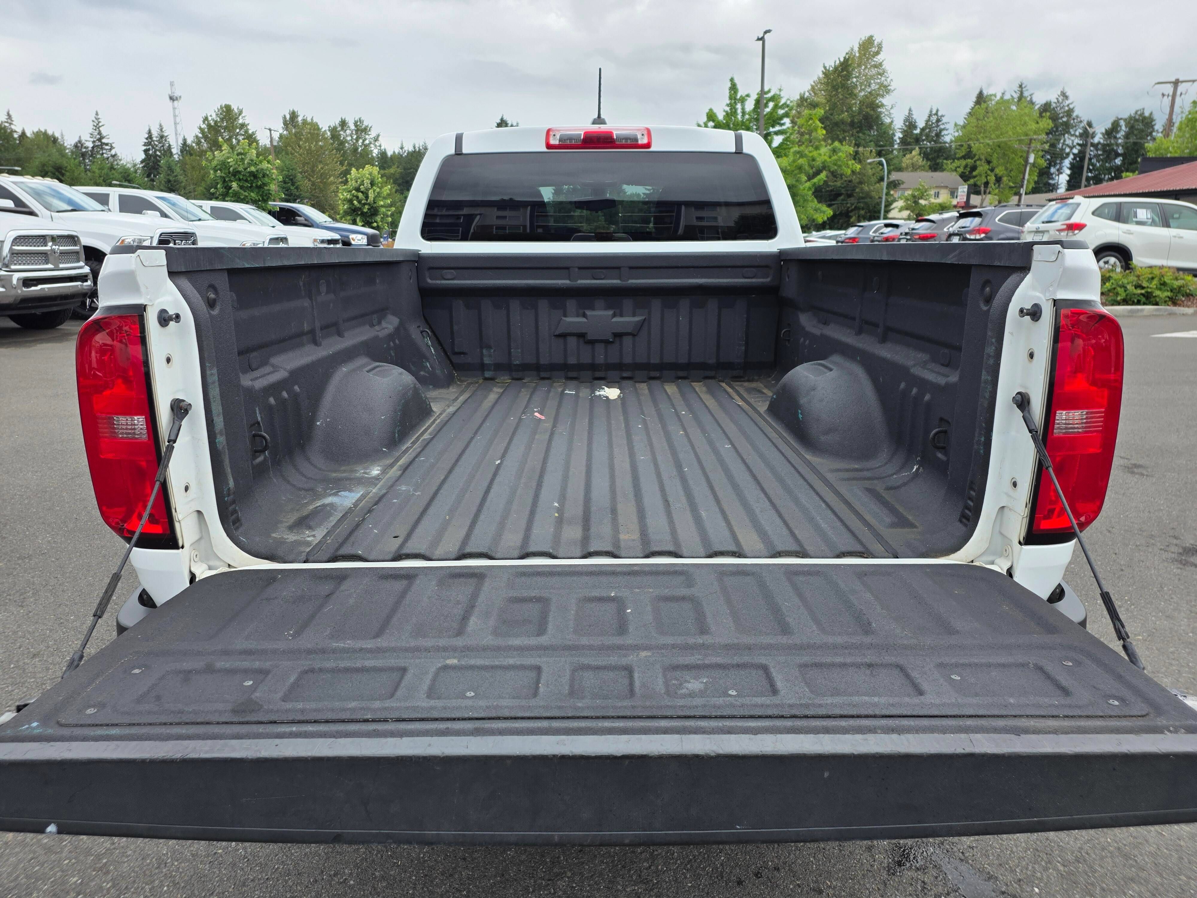 Used 2018 Chevrolet Colorado LT AWD/4WD image 9