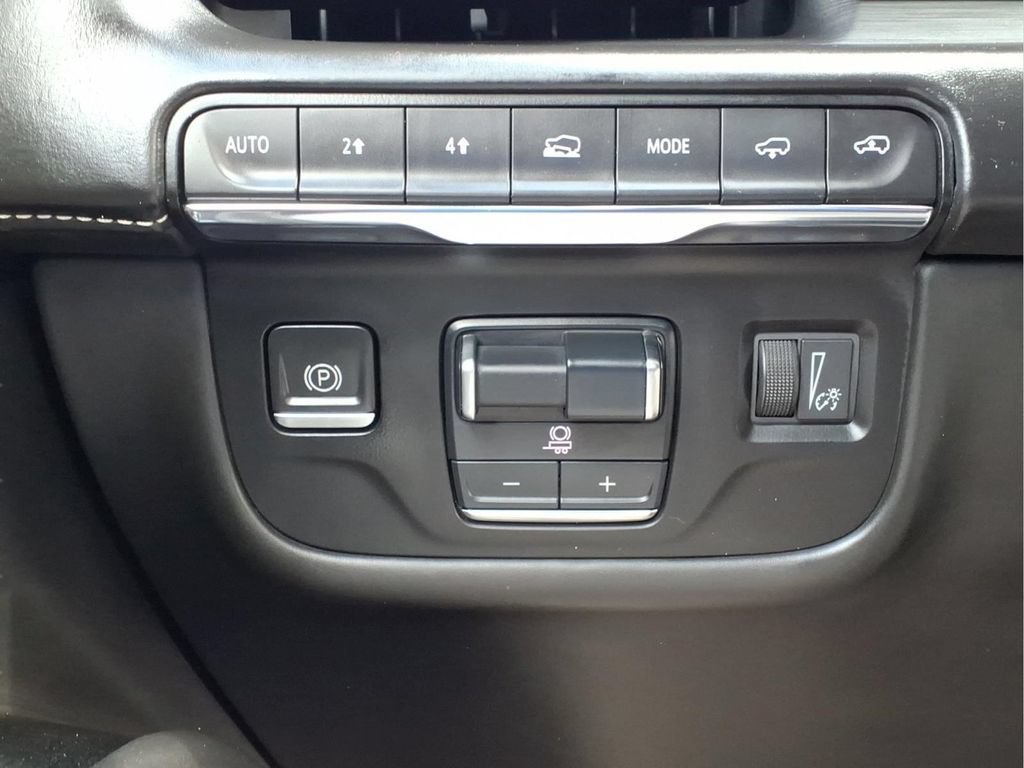 Used 2023 Cadillac Escalade Premium Luxury Platinum AWD/4WD image 23