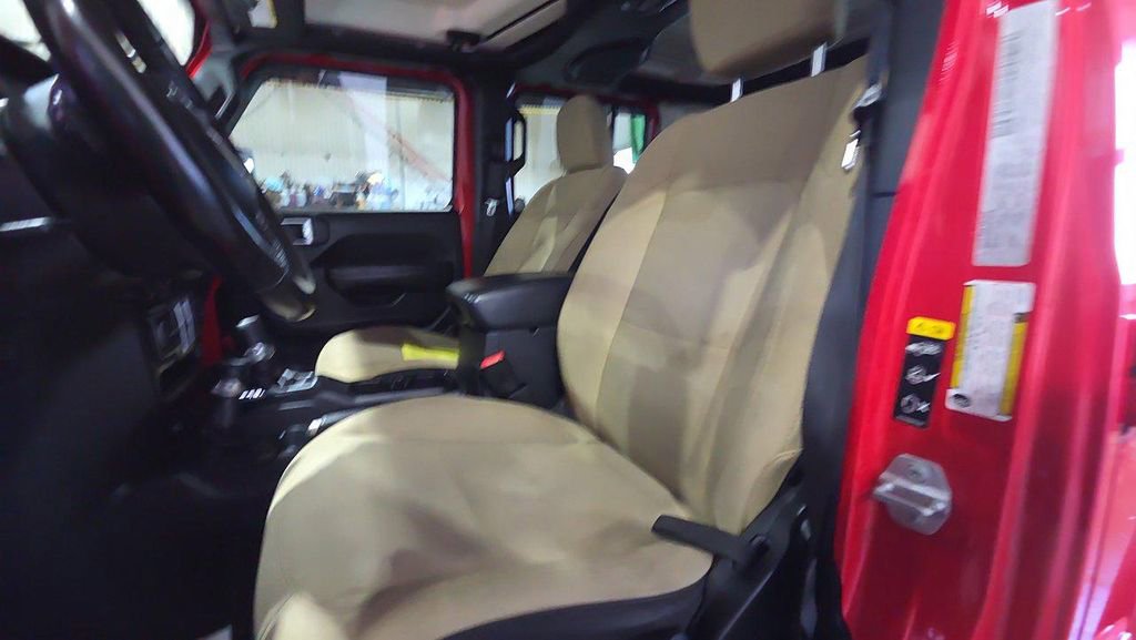 Used 2020 Jeep Wrangler Unlimited Sport S image 16